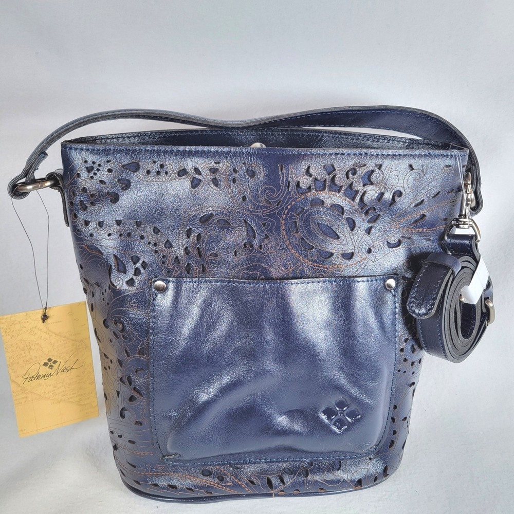 Patricia Nash Womens Lynne Bucket Bag Floral Cut Out Leather Med Navy Blue